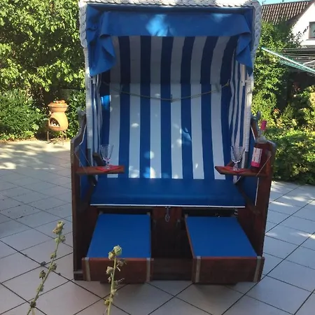 Strandkorb 83 *